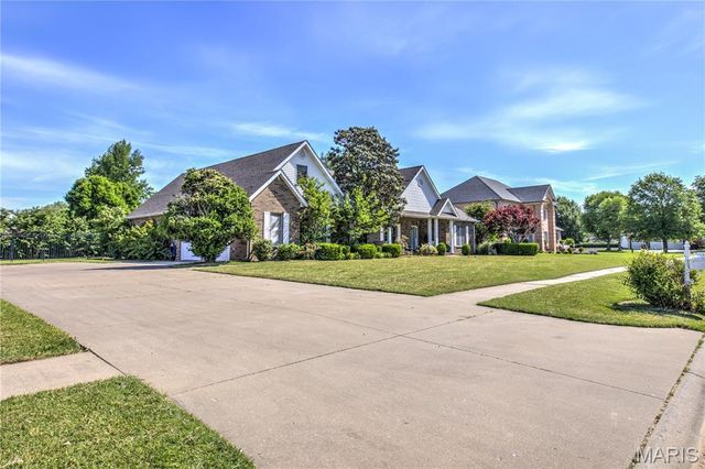 504 Thornwood Ave, Sikeston, MO 63801