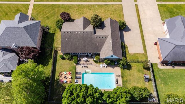 504 Thornwood Ave, Sikeston, MO 63801