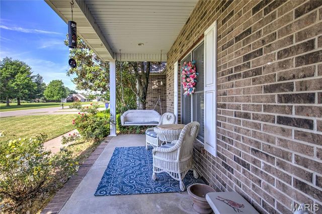 504 Thornwood Ave, Sikeston, MO 63801