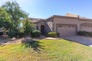 8333 W WESCOTT Drive, Peoria, AZ 85382