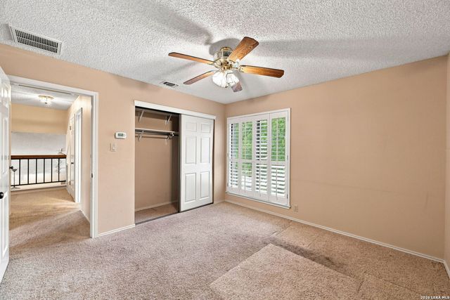 1800 SHADOW PARK ST, San Antonio, TX 78232