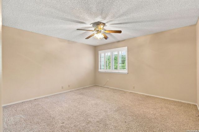 1800 SHADOW PARK ST, San Antonio, TX 78232