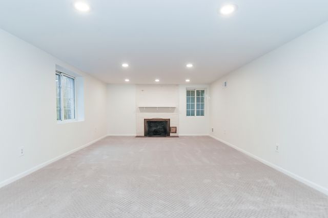 501 N Park Road, La Grange Park, IL 60526