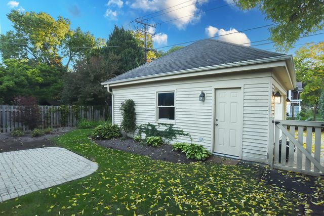 501 N Park Road, La Grange Park, IL 60526