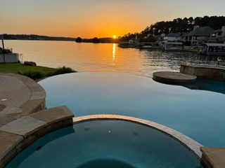 169 Westlake Point, Montgomery, TX 77356