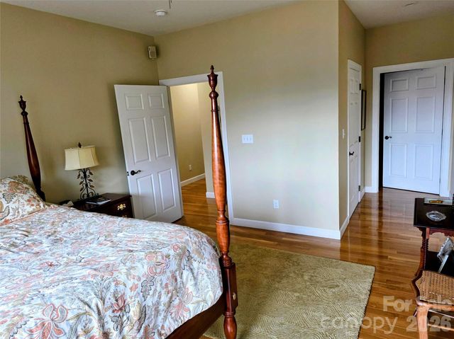 254 Ray Mine Road, Burnsville, NC 28714