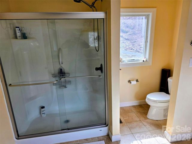 254 Ray Mine Road, Burnsville, NC 28714
