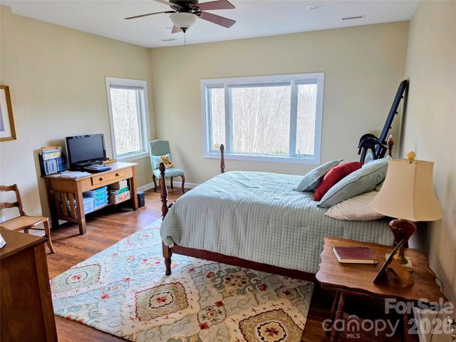 254 Ray Mine Road, Burnsville, NC 28714