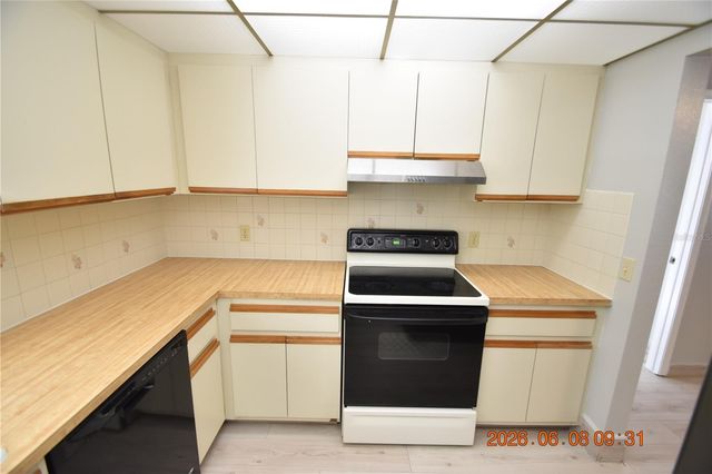 12217 104TH LANE, Largo, FL 33773