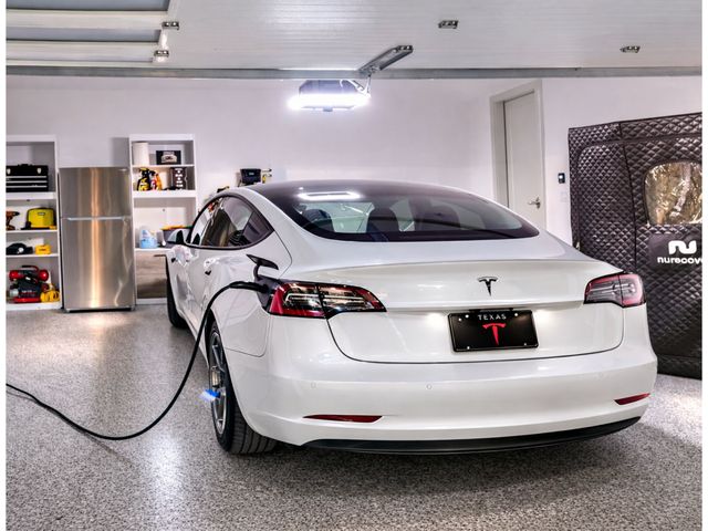 2651 Carmelita Street, Dallas, TX 75212