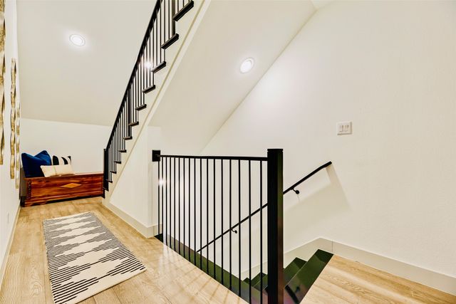 2651 Carmelita Street, Dallas, TX 75212