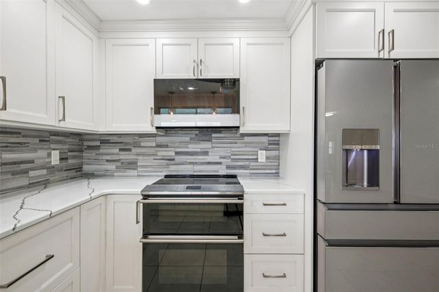 2180 DOLPHIN BOULEVARD S, St Petersburg, FL 33707