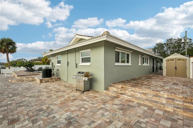 2180 DOLPHIN BOULEVARD S, St Petersburg, FL 33707
