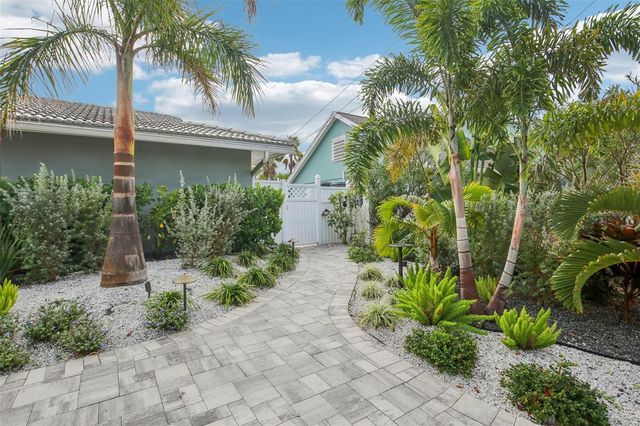 2180 DOLPHIN BOULEVARD S, St Petersburg, FL 33707