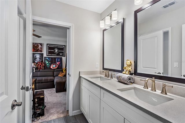 264 LADY ALICE DRIVE, Davenport, FL 33897