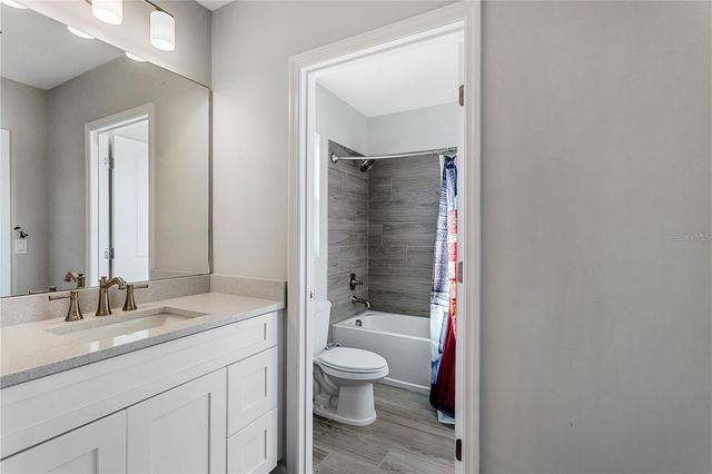 264 LADY ALICE DRIVE, Davenport, FL 33897