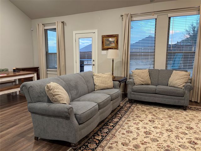 10704 Juniper Canyon Way, Fort Worth, TX 76126