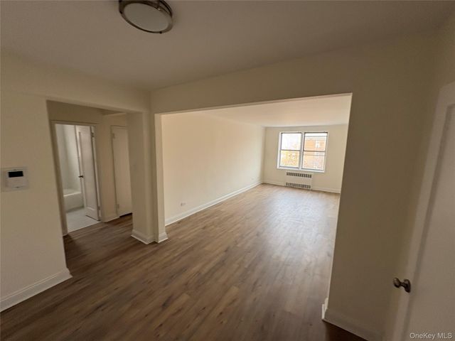 67-12 Yellowstone Boulevard F6, Flushing, NY 11375