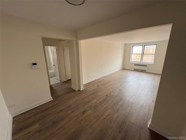 67-12 Yellowstone Boulevard F6, Flushing, NY 11375