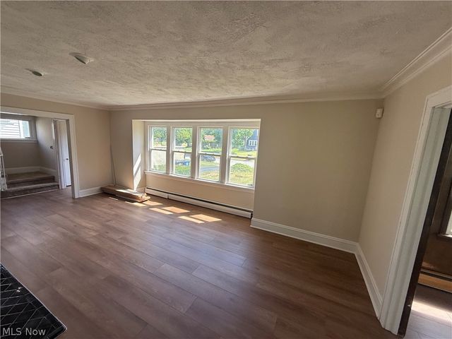 3012 Albion Road, Cleveland, OH 44120