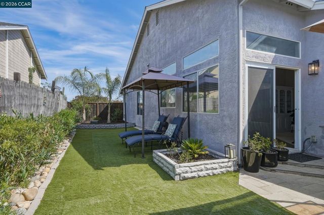1713 Fairhaven Ct, Oakley, CA 94561