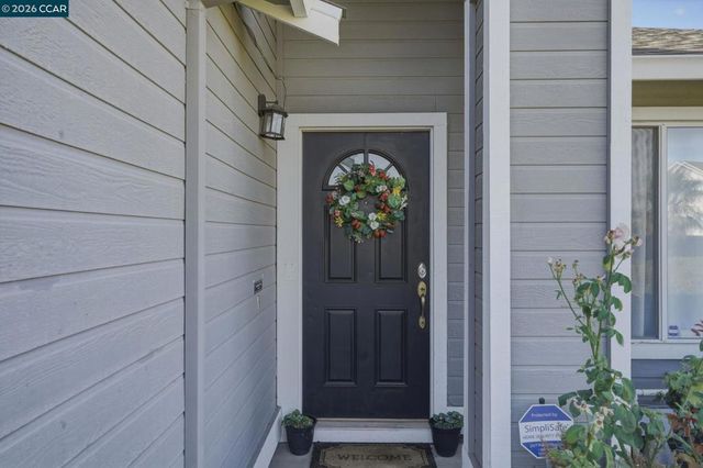 1713 Fairhaven Ct, Oakley, CA 94561