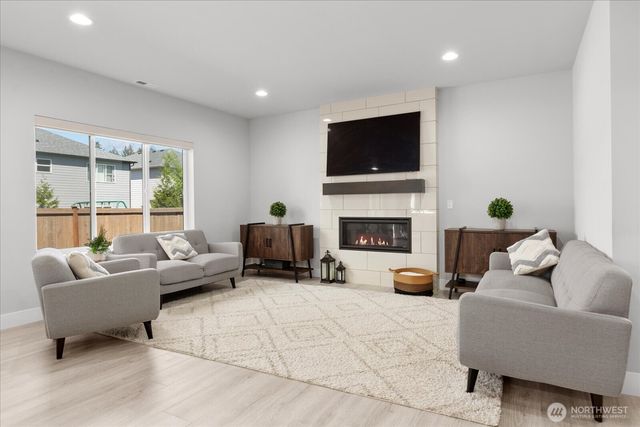 3803 199th Street SE, Bothell, WA 98012