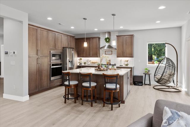 3803 199th Street SE, Bothell, WA 98012