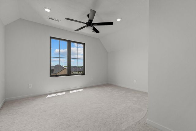 5567 East Wild Horse Drive, Springfield, MO 65802