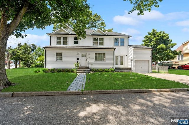 65 Woodward Street, Saddle Brook, NJ 07663
