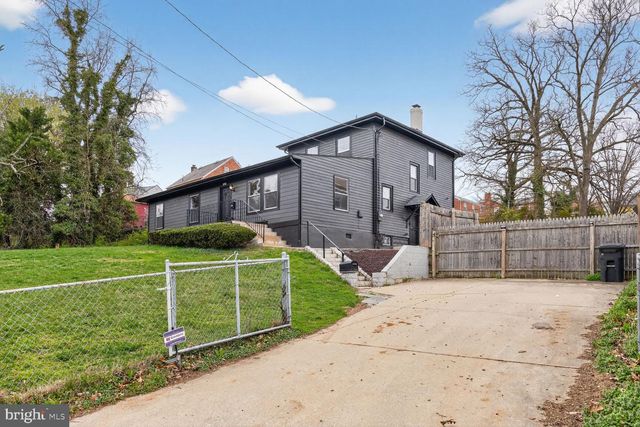 1242 ANACOSTIA RD SE, Washington, DC 20019