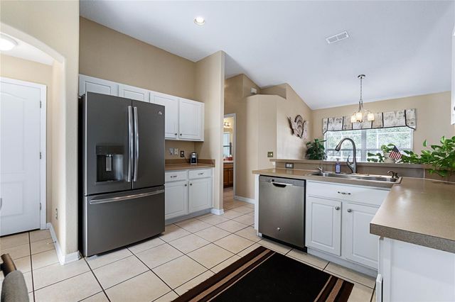 9 BECKER LANE, Palm Coast, FL 32137