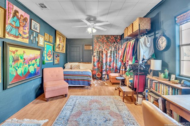 470 Rutledge, Poteet, TX 78065