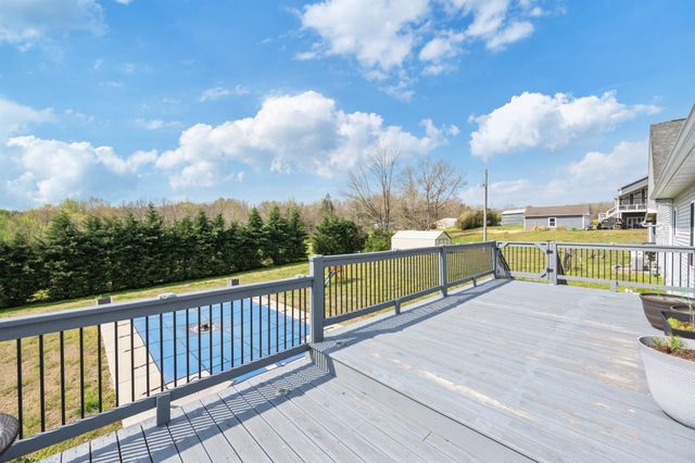 198 YARBRO HARBOR DR, Decaturville, TN 38329