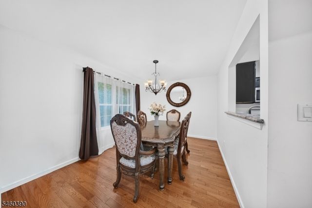 702 Porter Way West, Bridgewater Twp., NJ 08807