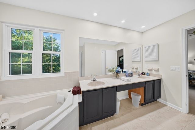 702 Porter Way West, Bridgewater Twp., NJ 08807