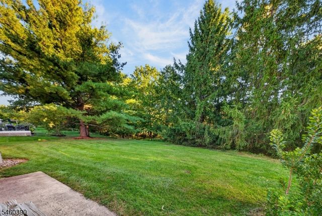 702 Porter Way West, Bridgewater Twp., NJ 08807