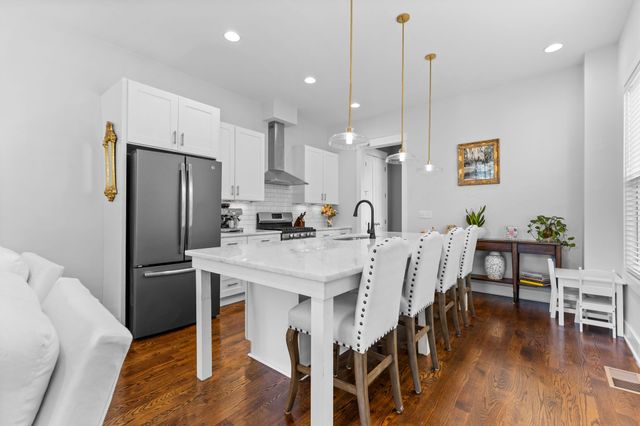 911 Cahal Ave, Nashville, TN 37206