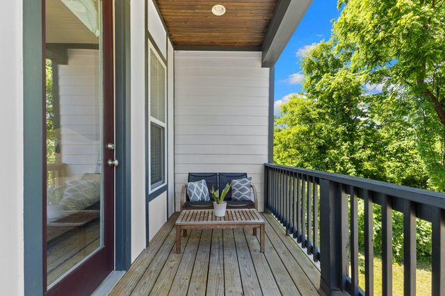 911 Cahal Ave, Nashville, TN 37206