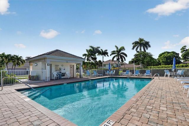 8371 Grand Palm DR 1, Estero, FL 33967