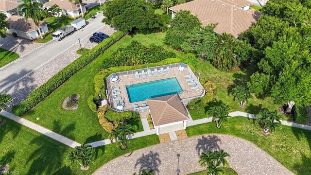 8371 Grand Palm DR 1, Estero, FL 33967