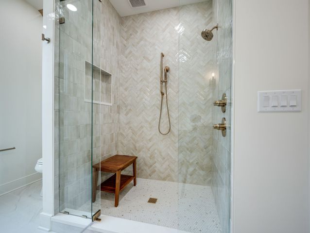 924 Hafner Road, Charlotte, TN 37036