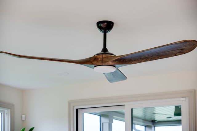 924 Hafner Road, Charlotte, TN 37036