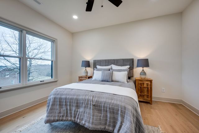 924 Hafner Road, Charlotte, TN 37036