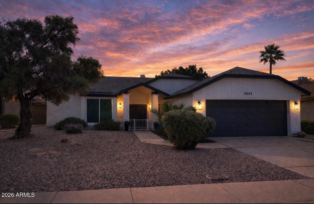 3843 E TIERRA BUENA Lane, Phoenix, AZ 85032