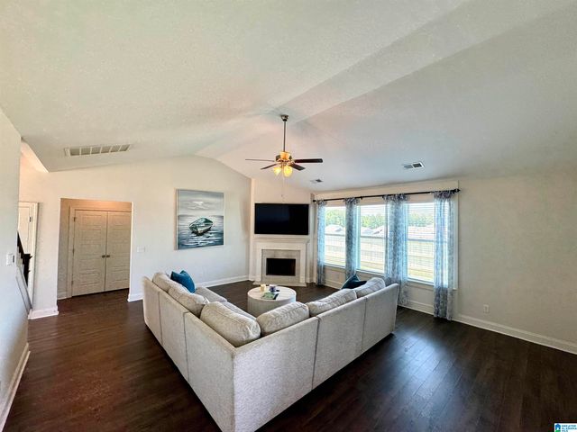 473 DOSS FERRY PARKWAY, Kimberly, AL 35091