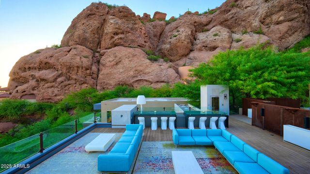 4949 E RED ROCK Drive, Phoenix, AZ 85018