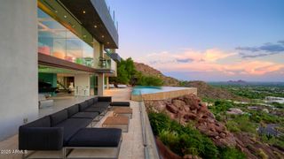 4949 E RED ROCK Drive, Phoenix, AZ 85018