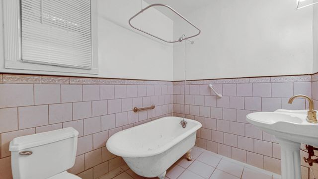 3721 Jefferson Street, Gary, IN 46408