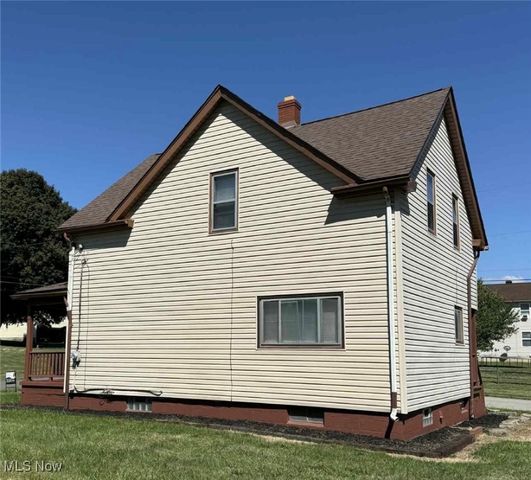 217 S Jackson Street, Youngstown, OH 44506